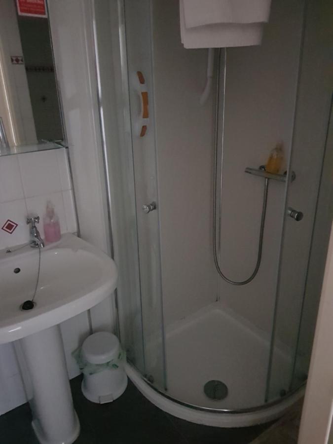 Heath House Bed and Breakfast Dewsbury Esterno foto